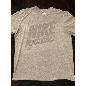 Nike Men’s Graphic T-Shirt